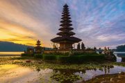 the best Beratan lake Temple Bali tour